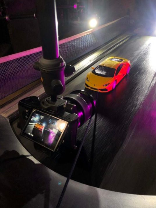 Mix the real with the fake:It is possible to shoot car blockbusters ...