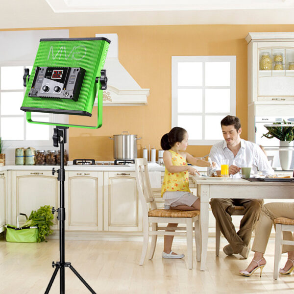 GVM-520LS-G 30W High Beam High Brightness Bi-Color LED VIdeo Soft Light Green (No Four-Way Barndoor） - Image 7