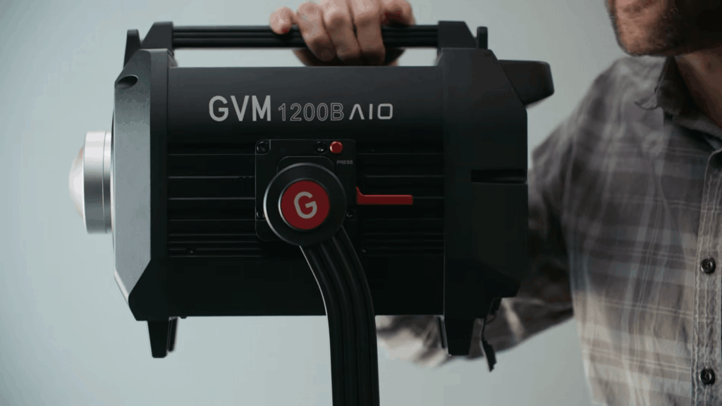 Best Lighting for Filmmaking 2026: GVM 1200B AIO Full Review 2 Close-up of the GVM 1200B AIO handle, designed for easy handling of lighting for filmmaking.