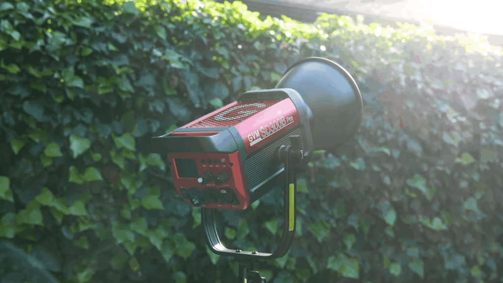 Studio Lights for Videography: GVM-PRO-SD300B 300W Bi-Color COB Monolight Review 2 video lighting 20260401 01 1