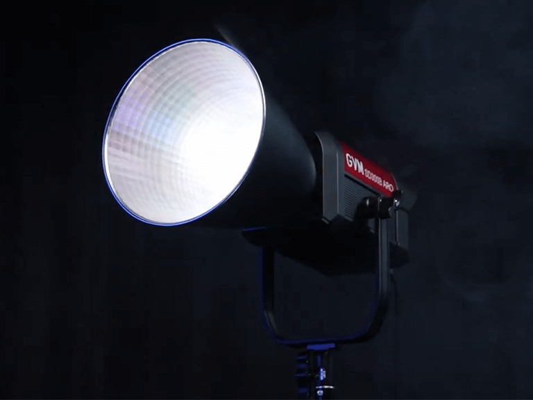 Powerful Portable Photography Lights with a standard reflector, designed for high-intensity studio and on-location shooting.