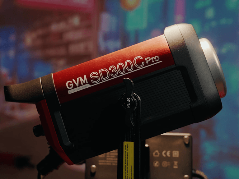 A 300W RGB COB Monolight Built for Real-World Production