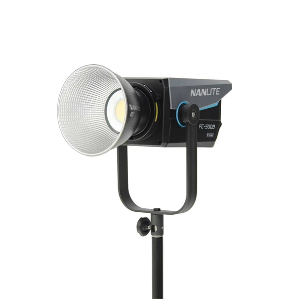 Professional Lighting Equipment : Nanlite FC-500B vs SD500B AIO 2 Professional Lighting Equipment