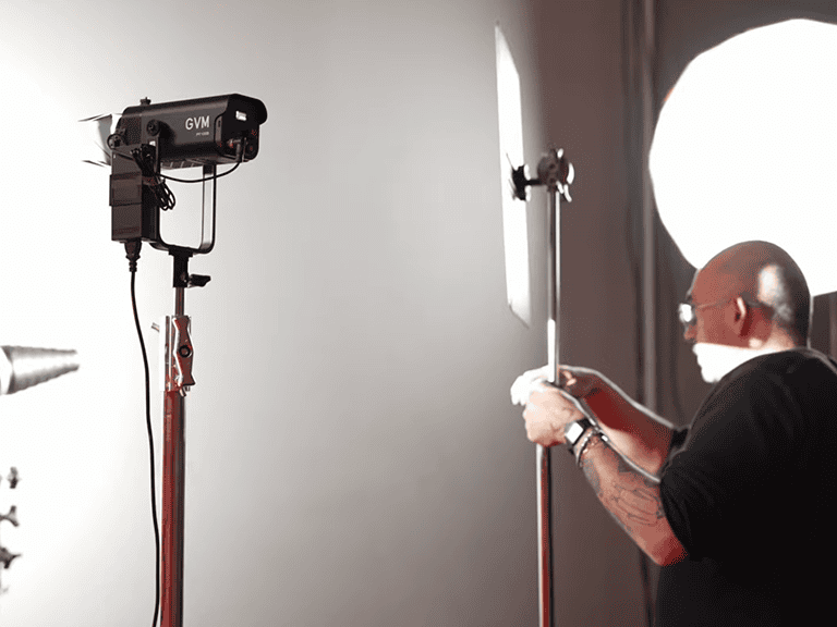 Portable Focusable LED Video Light